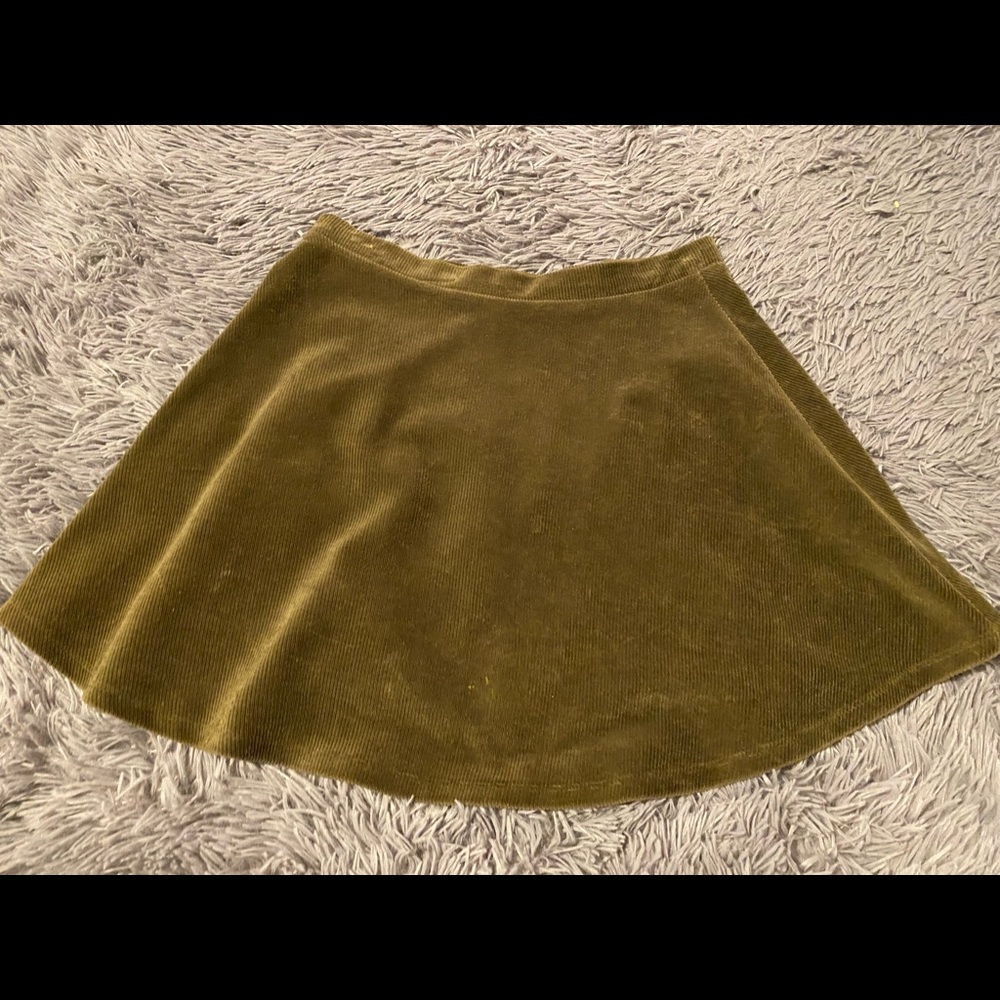 Green forever21 skirt